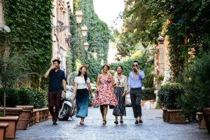 8 Essentials to Working with Luxury Chinese Tourists